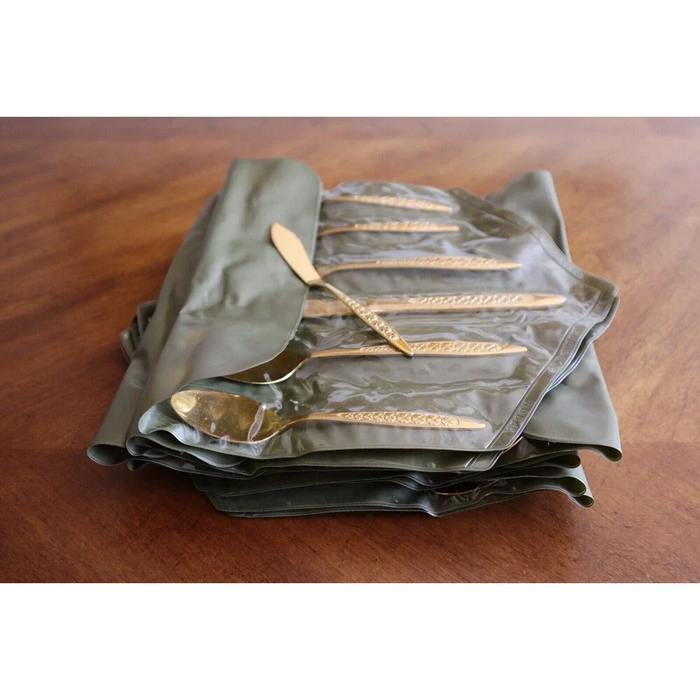 49x Lifetime Cutlery Corp 23k Gold Electroplate Japan Clover Heart Service for 8